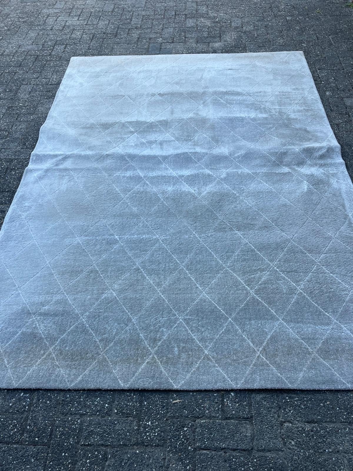 Vloerkleed 200x300 met ruitpatroon, Ophalen, 150 tot 200 cm, 200 cm of meer, Zo goed als nieuw