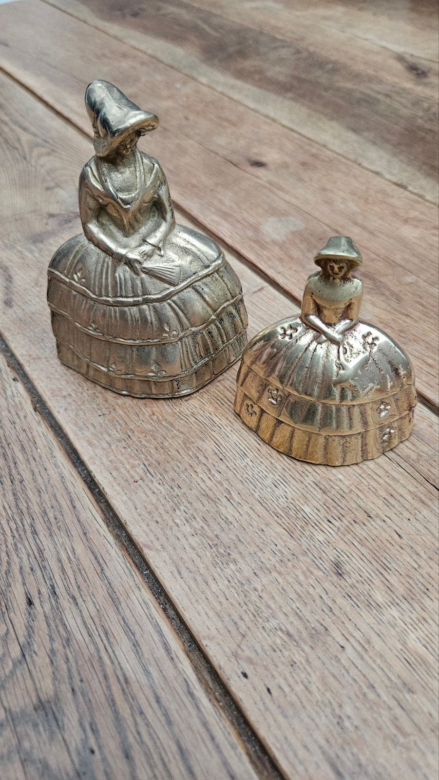 Set van 2 Antieke Messing Tafelbellen in Vrouwenfiguur, Ophalen of Verzenden
