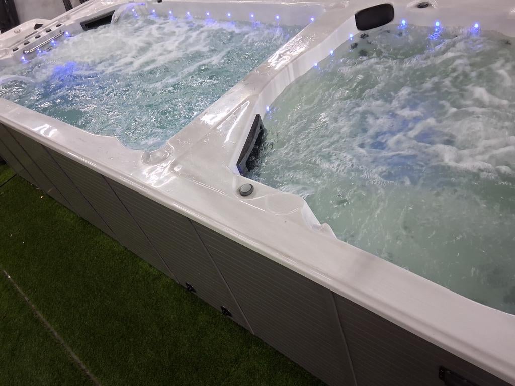 Zwemspa balboa dubbele swimspa Inclusief garantie, Tuin en Terras, Bubbelbaden en Hottubs, Ophalen of Verzenden, Filter