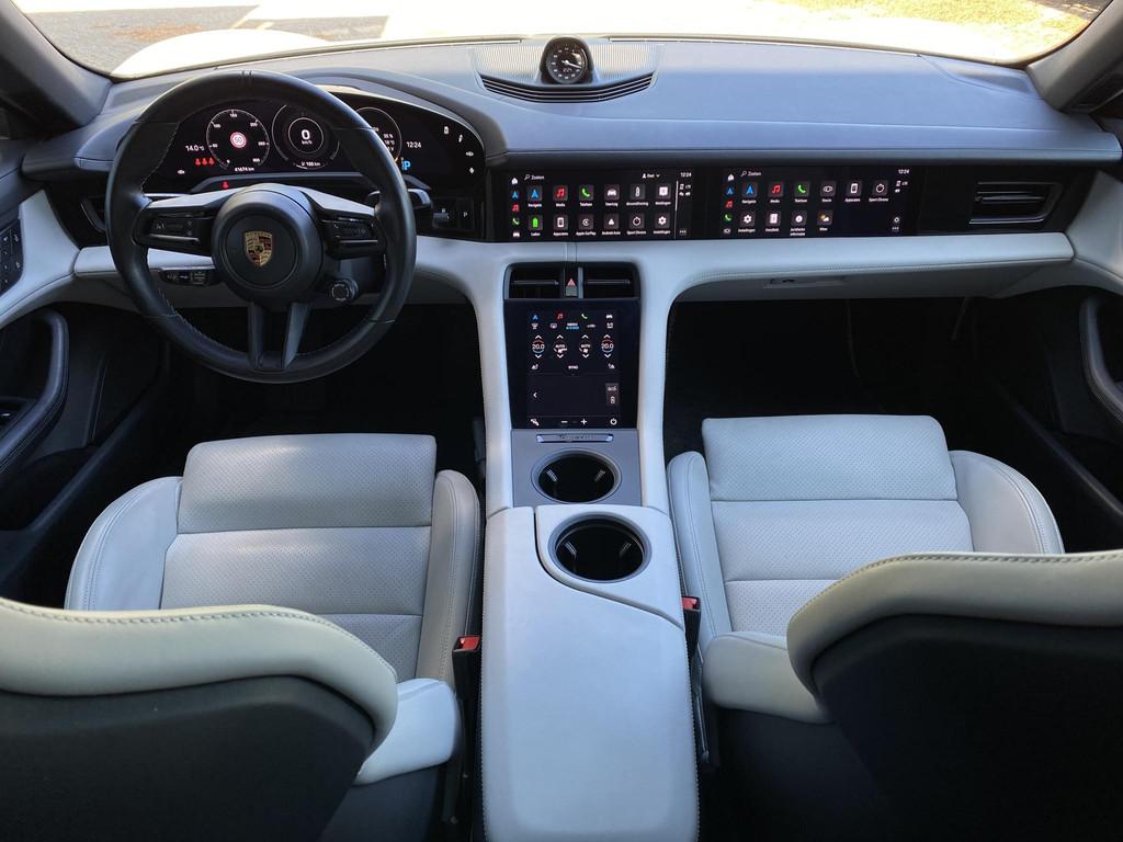 Porsche Taycan Performance 84 kWh, Auto's, Porsche, Achterwielaandrijving, Gebruikt, Zwart, Adaptive Cruise Control