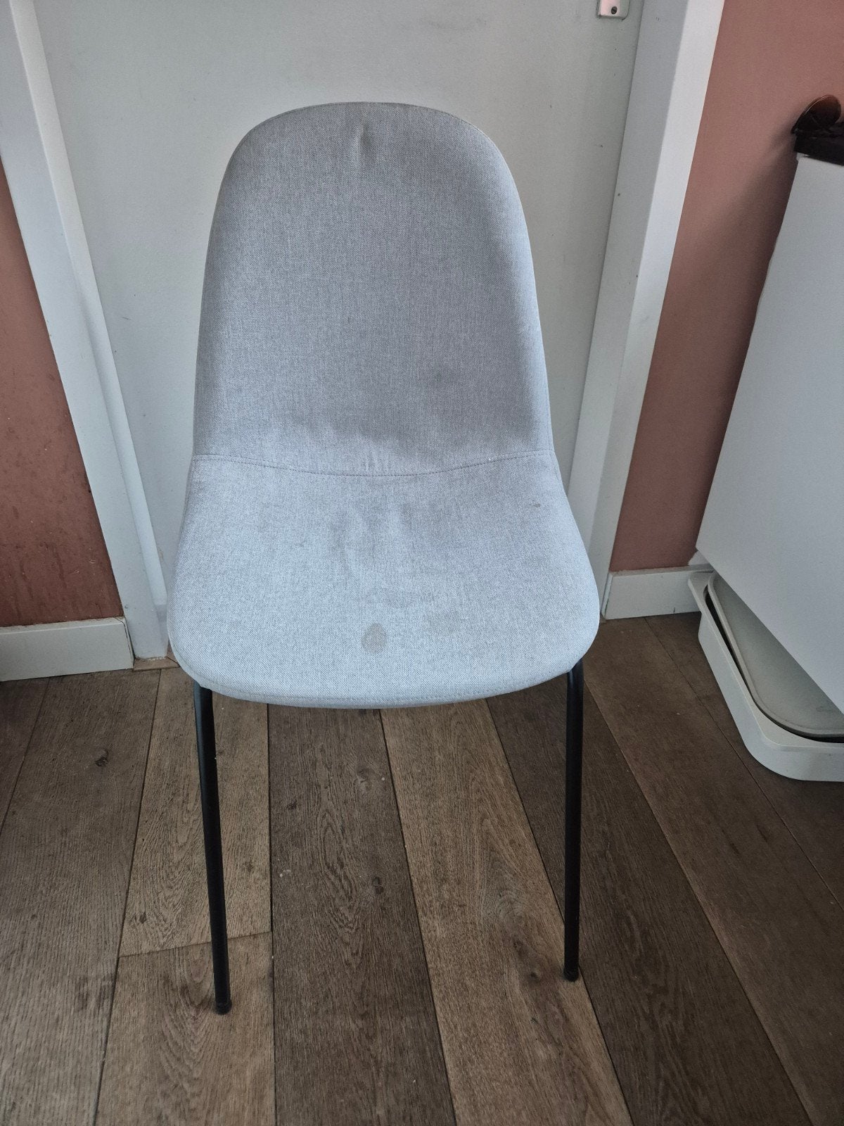 GRATIS 4x grijze stoel met metalen poten, Ophalen, Gebruikt, Metaal, Vier