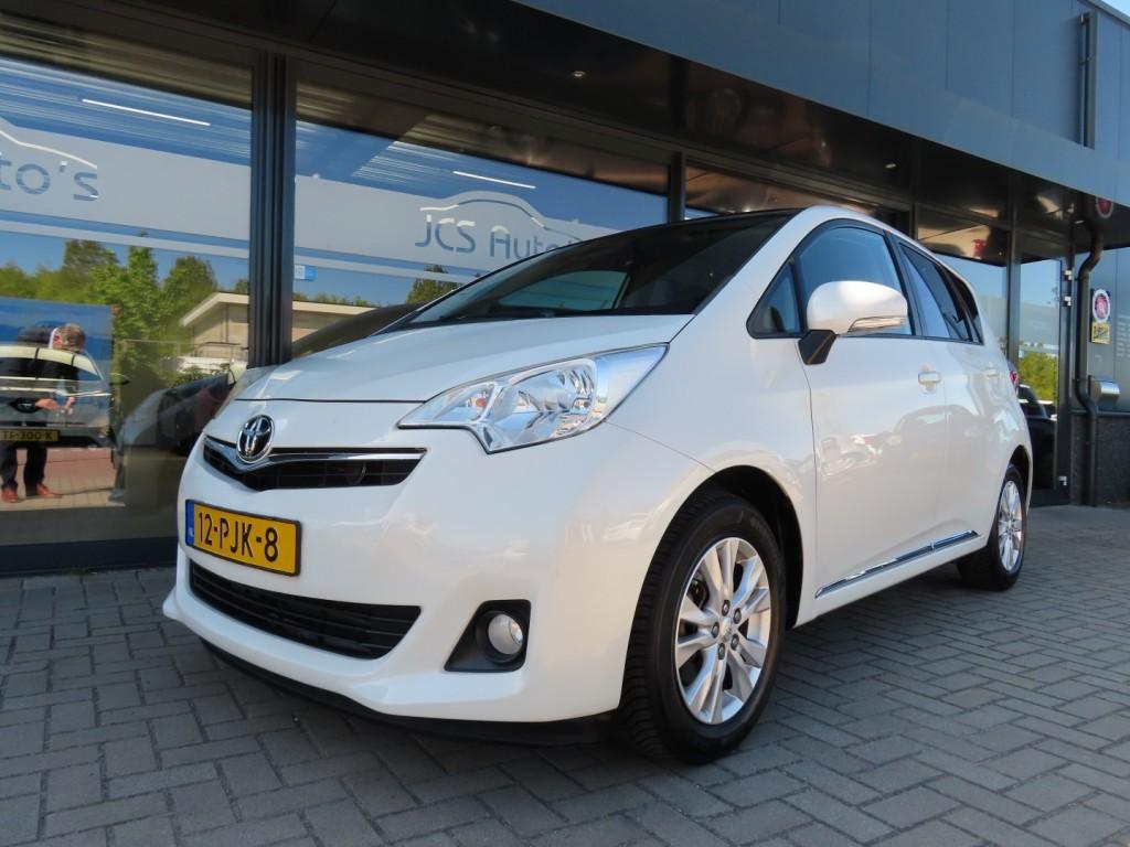 Toyota VERSO-S 1.3 VVT-i Aspiration Ecc Pano Camera Trekhaak, Voorwielaandrijving, Euro 5, Gebruikt, 4 cilinders