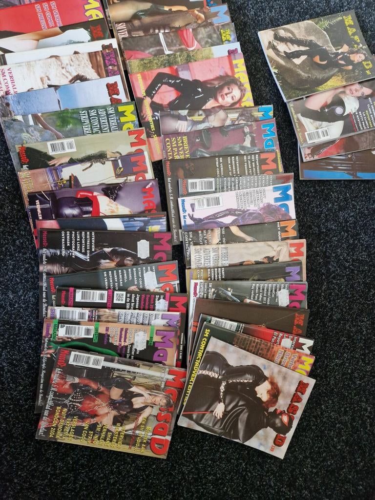 Massad erotiek, Boeken, Tijdschriften en Kranten, Ophalen of Verzenden, Gelezen