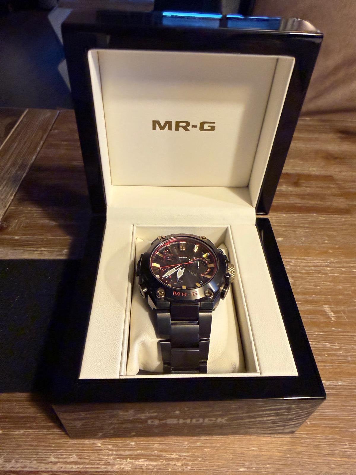 Horloge G-SHOCK MR-G, Overige materialen, Polshorloge, Overige materialen, Zo goed als nieuw