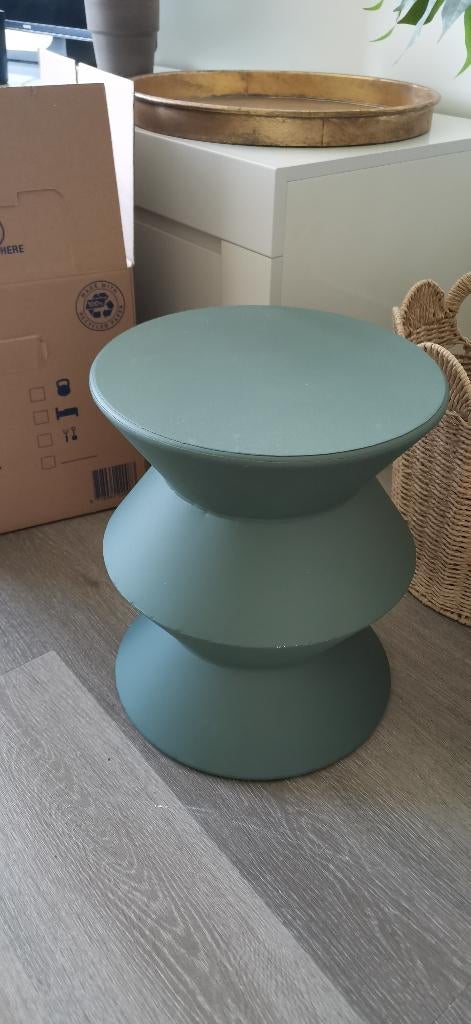 Side table, Ophalen, Rond, Nieuw, Metaal