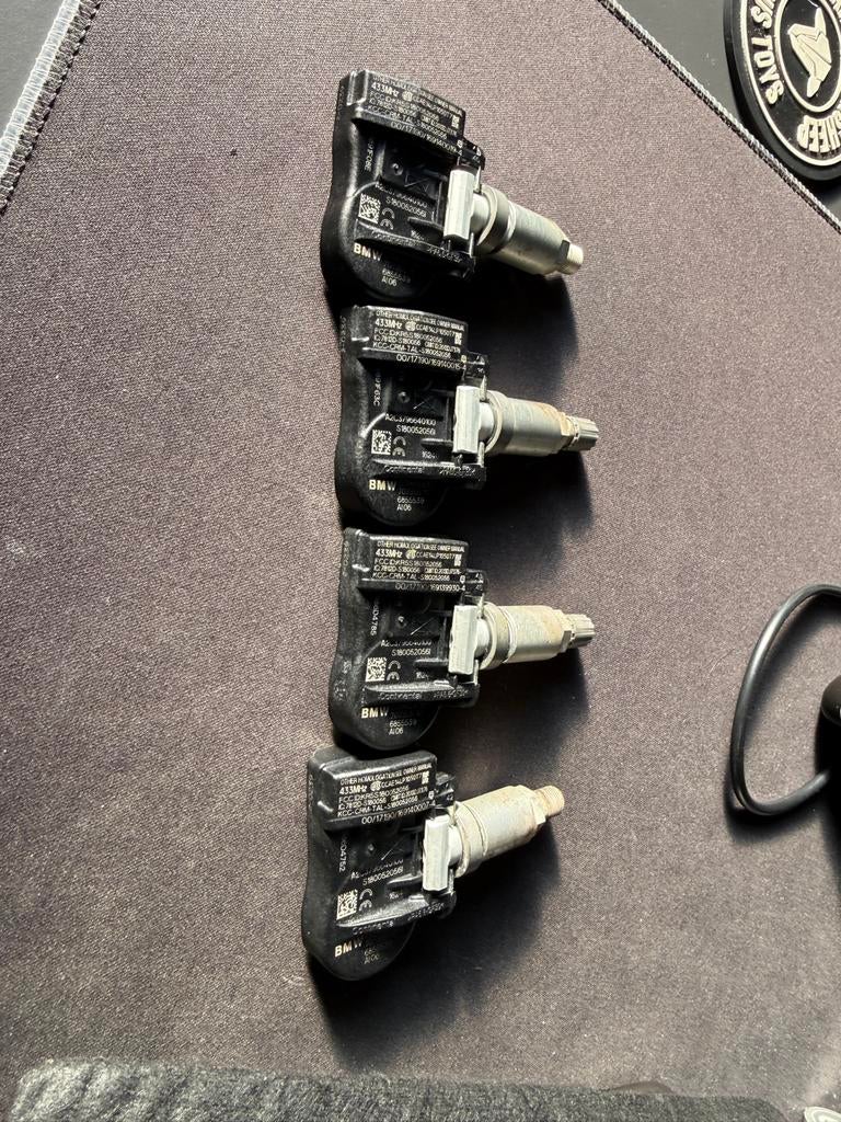 BMW TPMS Bandensensoren (set van 4), Ophalen of Verzenden, Gebruikt, BMW
