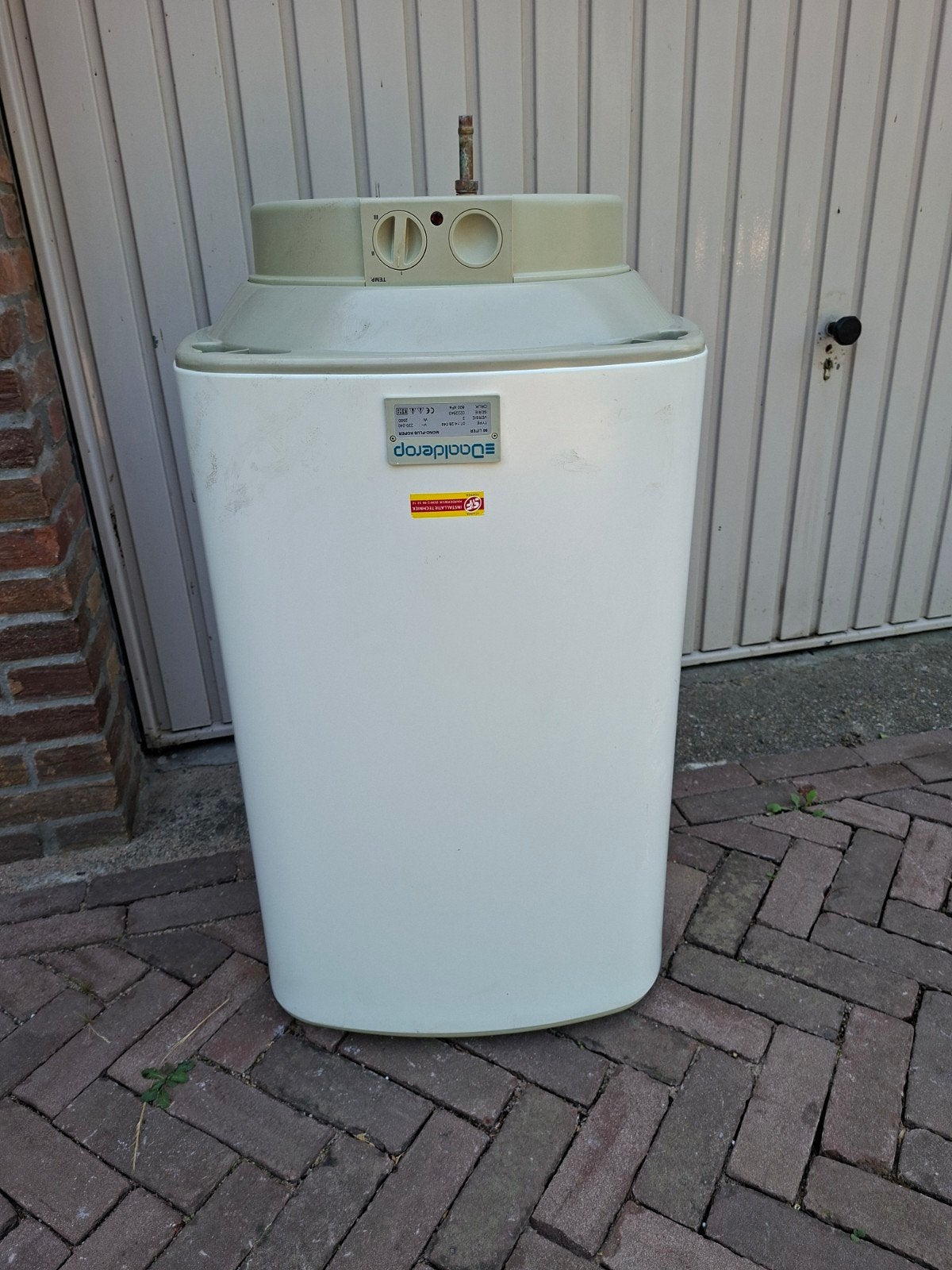 daalderop 80 liter boiler,  werkt goed., Doe-het-zelf en Verbouw, Geisers en Boilers, 20 tot 100 liter, Ophalen, Gebruikt, Boiler