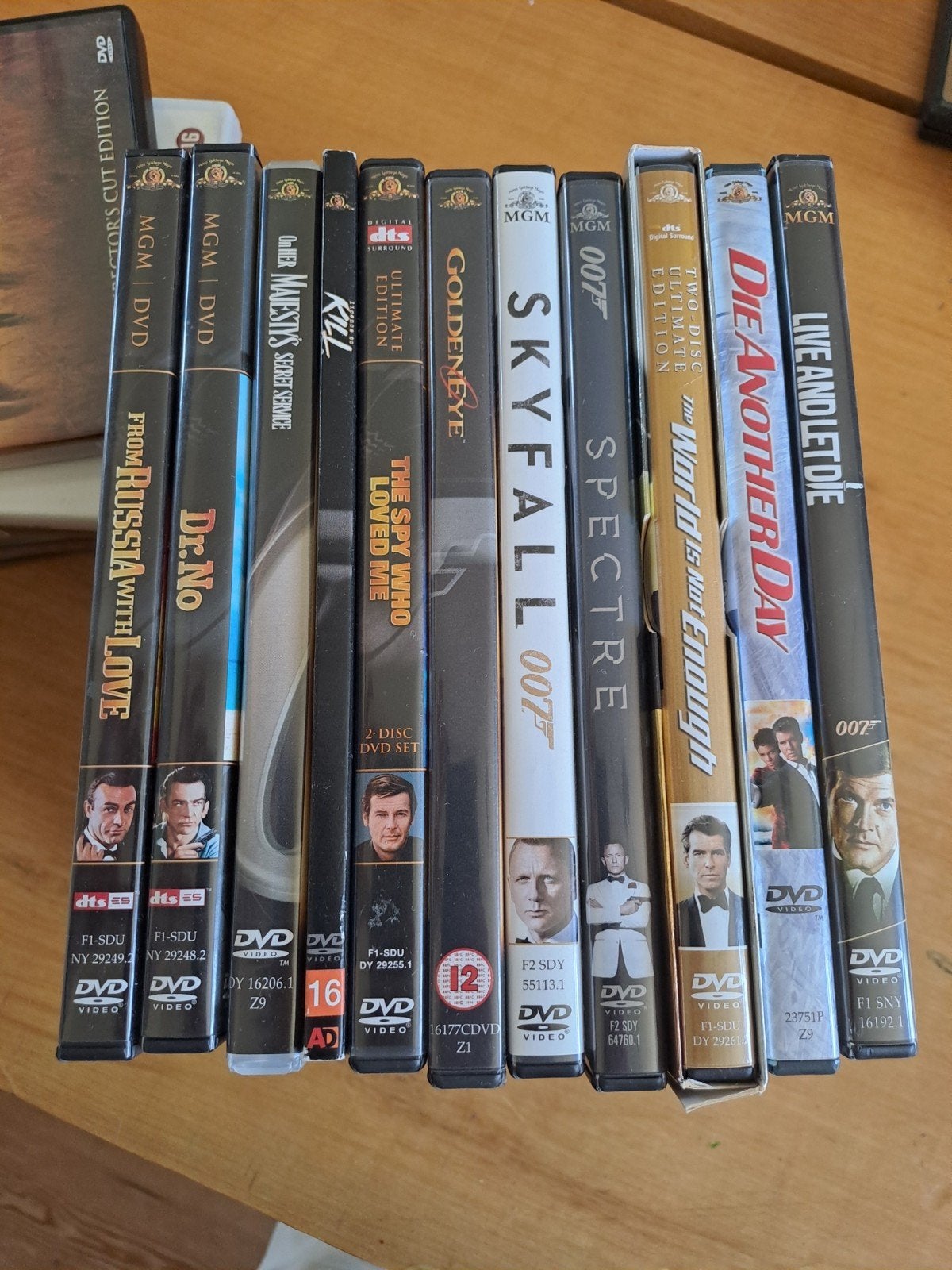 James Bond - DVD - Diverse titels, Cd's en Dvd's, Vanaf 12 jaar, Ophalen of Verzenden, Zo goed als nieuw, Actie en Avontuur