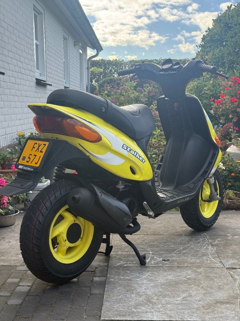 Foto 3 van ⭐️Gilera stalker 50cc 2 takt Brom 8655 Km Fluor geel⭐️