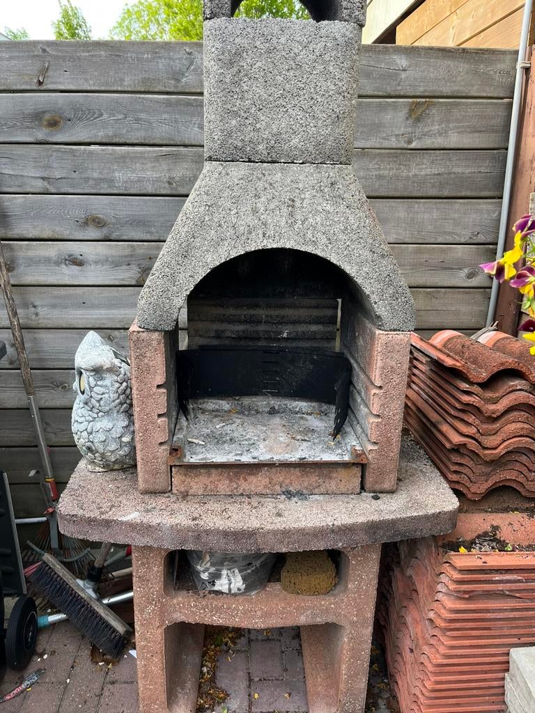 Steen barbecue, Tuin en Terras, Ophalen of Verzenden, Gebruikt