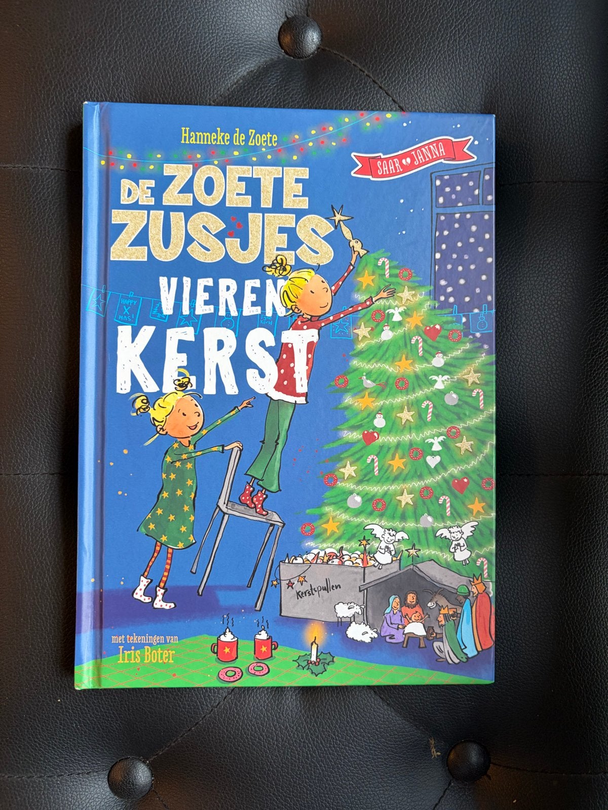 De Zoete Zusjes Vieren Kerst - Hanneke de Zoete, Ophalen of Verzenden, Zo goed als nieuw, Fictie algemeen