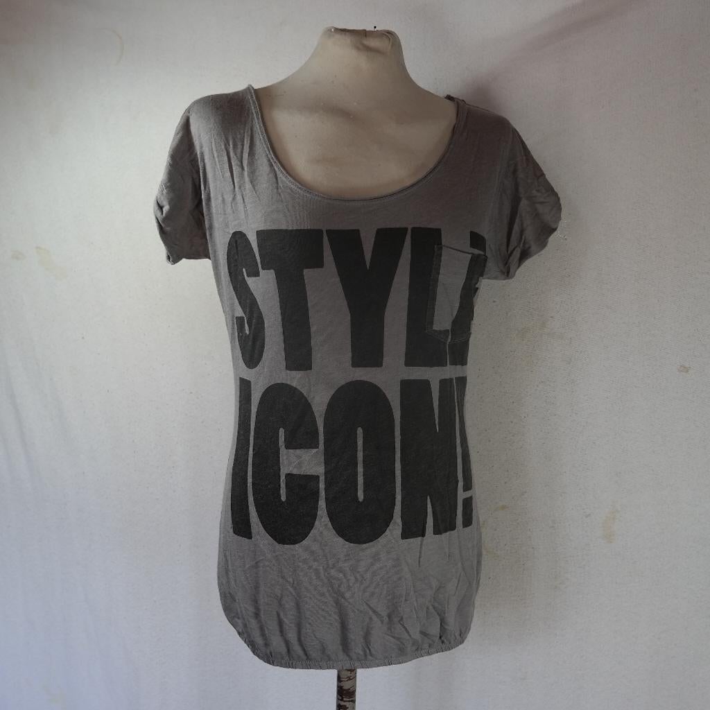 Stoer grijs t-shirt. Style Icon. Mt S Merk Seven sisters, ., Ophalen of Verzenden, Zo goed als nieuw, Korte mouw