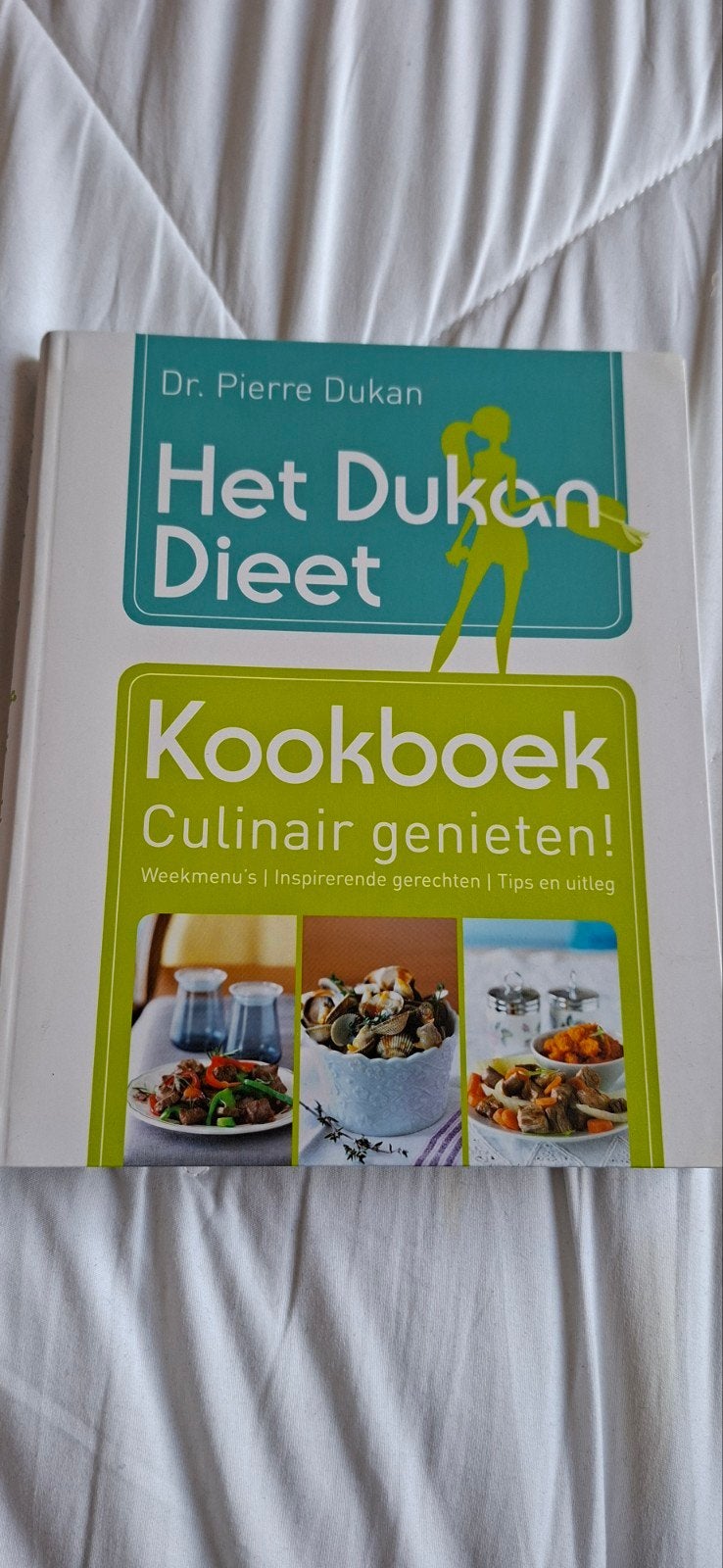 Het Dukan Dieet Kookboek - Culinair genieten!, Boeken, Hoofdgerechten, Ophalen of Verzenden, Zo goed als nieuw, Gezond koken