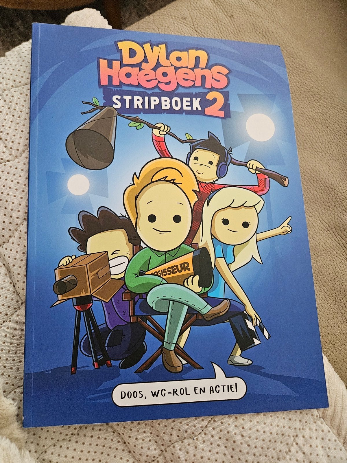Dylan Haegens Stripboek 2 - Doos, WC-rol en Actie!, Eén stripboek, Ophalen of Verzenden, Zo goed als nieuw, Dylan Haegens