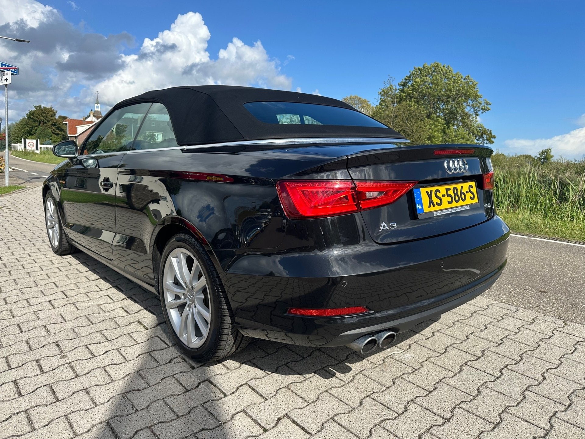 Audi A3 Cabriolet 1.4 TFSI CoD Ambition Pro Line S, Leder, X, Auto's, Gebruikt, Euro 6, 4 cilinders, Zwart