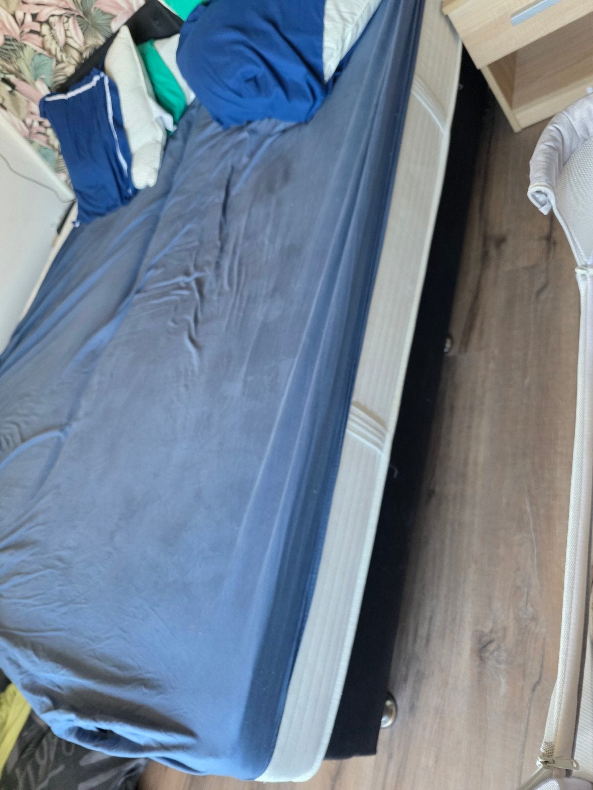 Gratis boxspring, Ophalen of Verzenden, Gebruikt, Tweepersoons, 180 cm