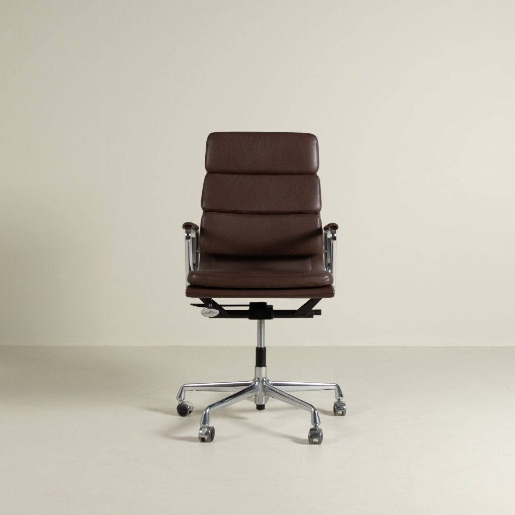 Vitra Eames EA219 Soft Pad Bureaustoel Bruin Leer - Chroom, Niet ingevuld, Bruin, Niet ingevuld, Zo goed als nieuw