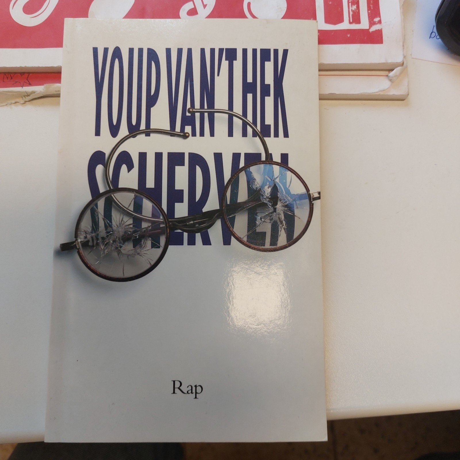 Youp van 't Hek - Scherven (Rap), Ophalen of Verzenden, Gelezen, Youp van 't Hek, Nederland