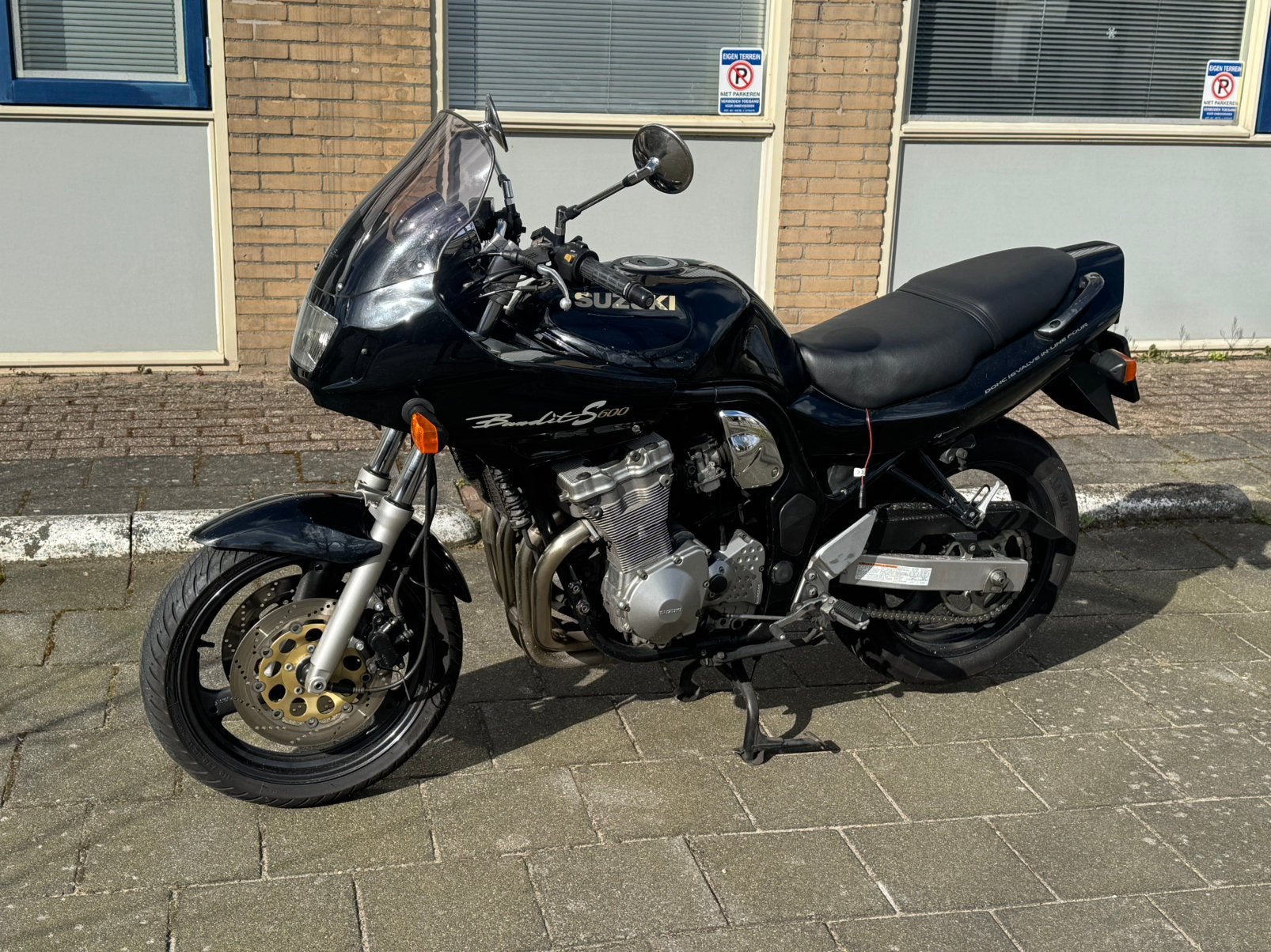 Suzuki Bandit 600 S–1999 – 64.000 km  nette originele motor, Handvatverwarming, 4 cilinders, Motorrijbewijs A, Gebruikt