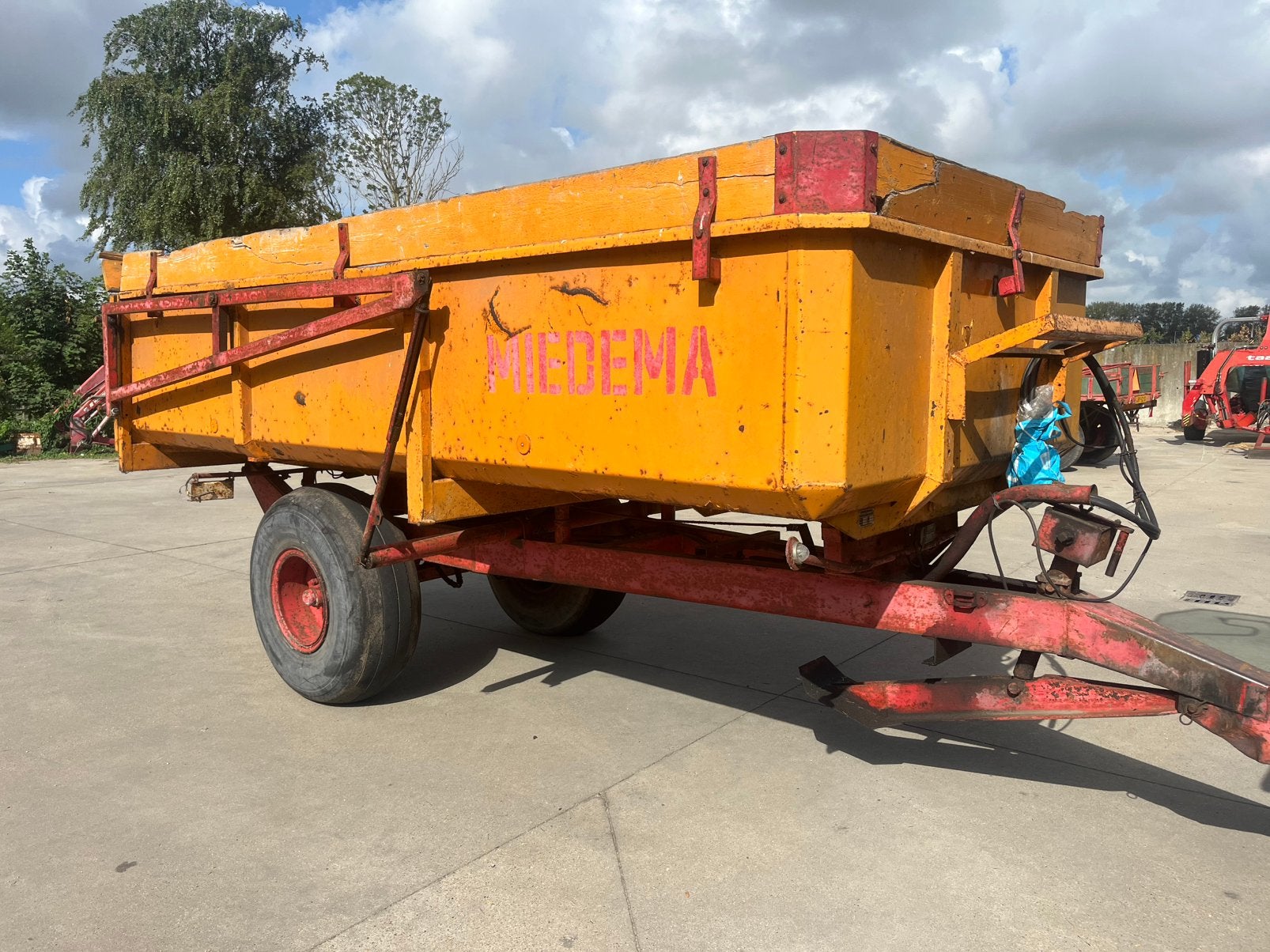 Miedema 7 tons kiepwagen kieper kipper, Ophalen, Transport