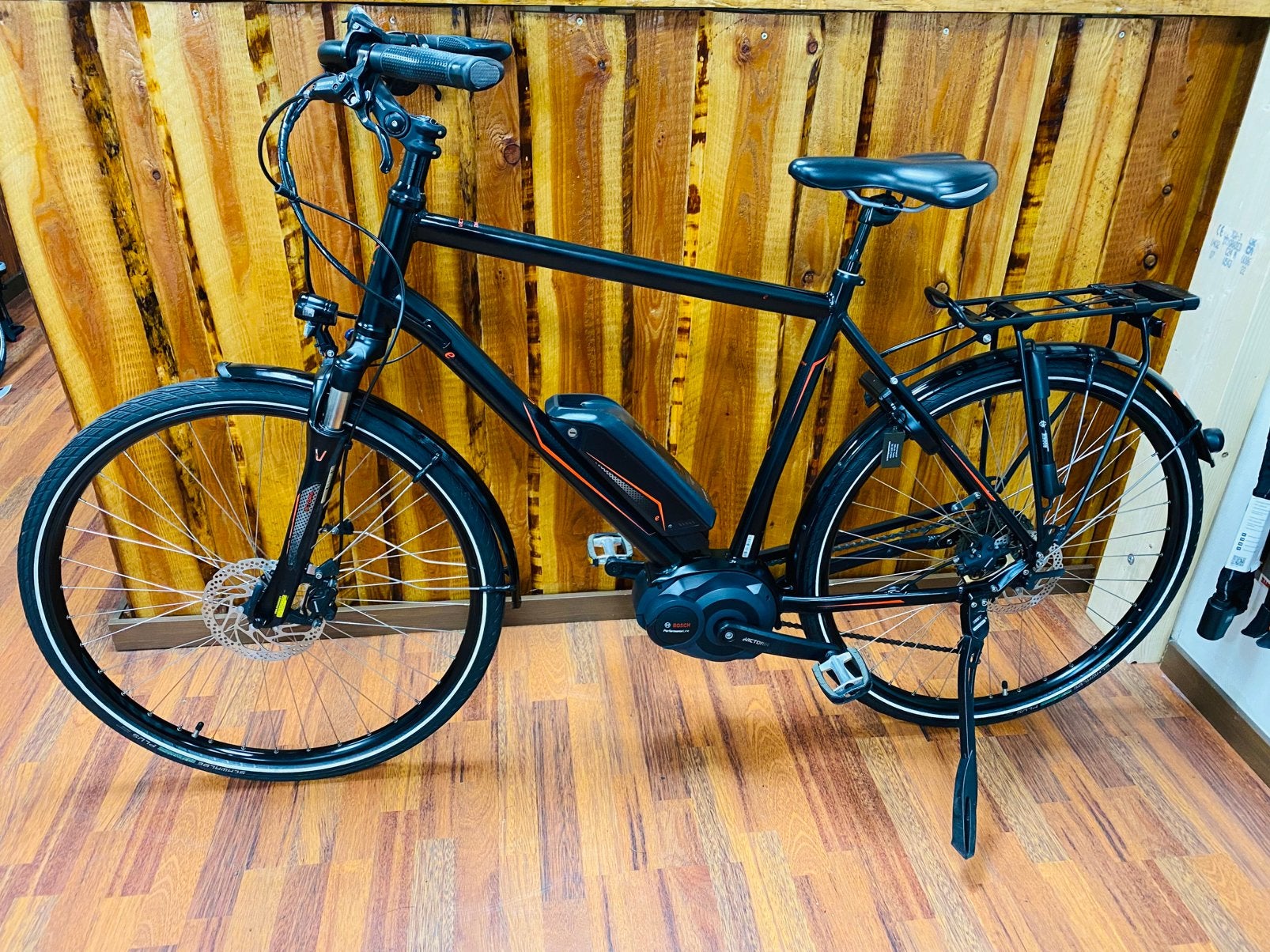 Elektrisch Victoria Bosch performance  Line  Middenmotor, Ophalen, Minder dan 10 versnellingen, Zo goed als nieuw, Gazelle