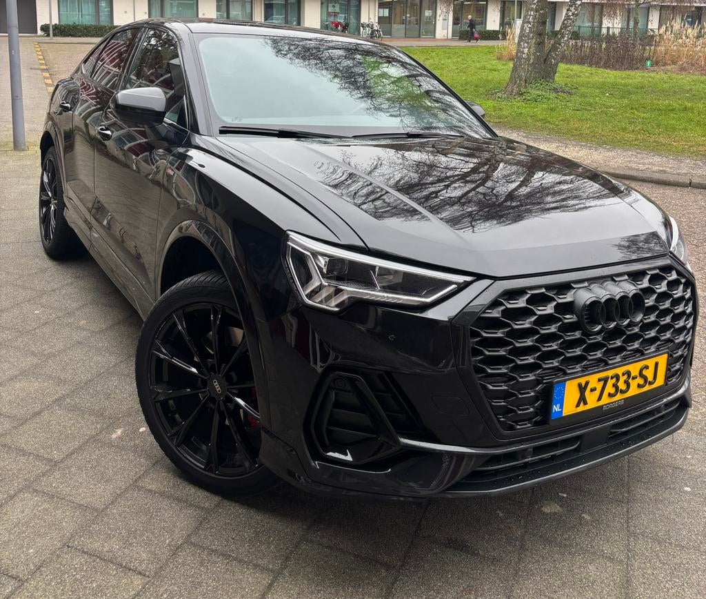 Audi Q3 45 TFSI e Hybride | 12/2022 | Full options, Auto's, Audi, Particulier, Q3, Achteruitrijcamera, Adaptive Cruise Control