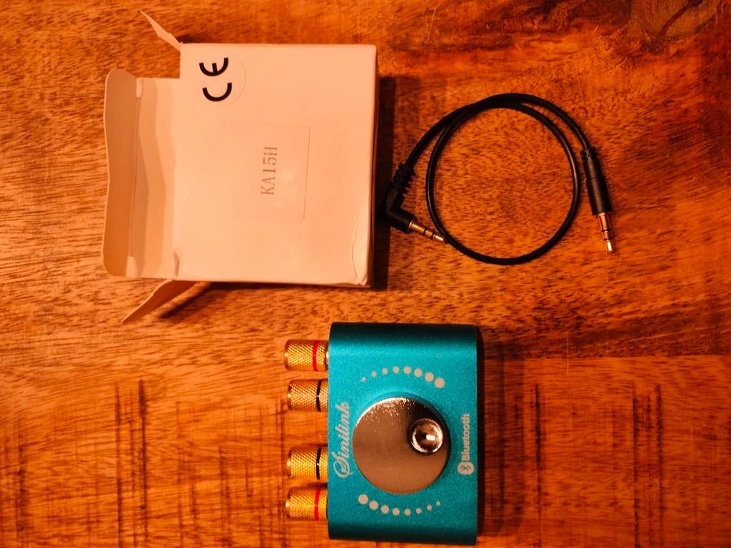Mini versterker 2 x 20Watt. Bluetooth, aux en Audio uit, Ophalen of Verzenden, Minder dan 60 watt, Overige merken