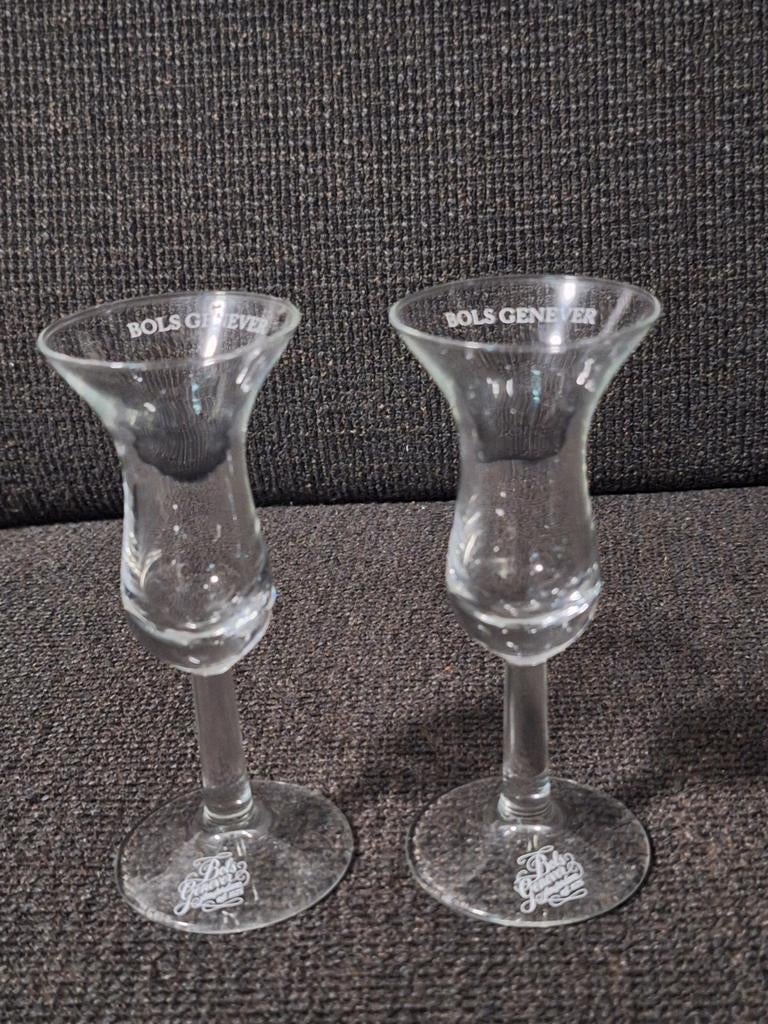 BOLS JENEVER AMSTERDAM glaasjes op voet, 2 stuks, Ophalen of Verzenden