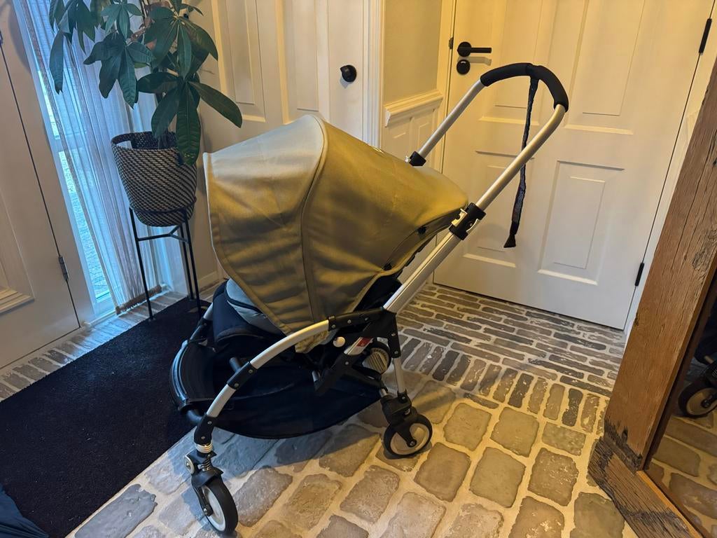 Bugaboo Bee Compleet met accessoires, Ophalen, Zo goed als nieuw, Kinderwagen, Bugaboo