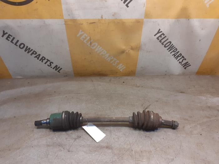Aandrijfas links-voor van een Suzuki Ignis, Gebruikt, -, -, Ophalen of Verzenden