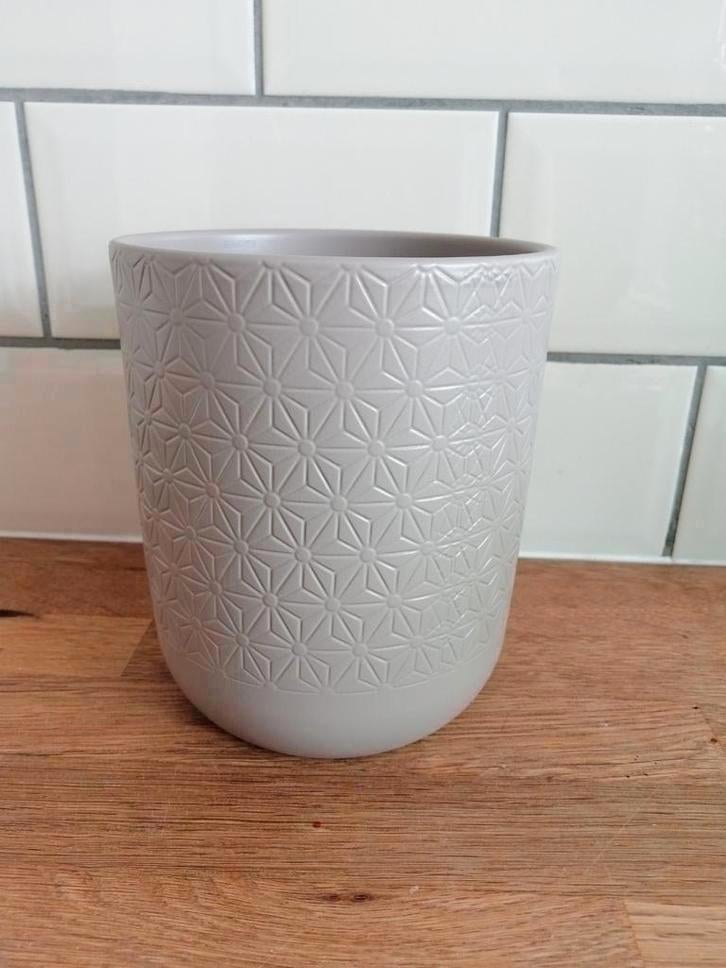 Bloempot voor binnen met grafische vormen Intratuin, Rond, Binnen, Ophalen of Verzenden, Zo goed als nieuw