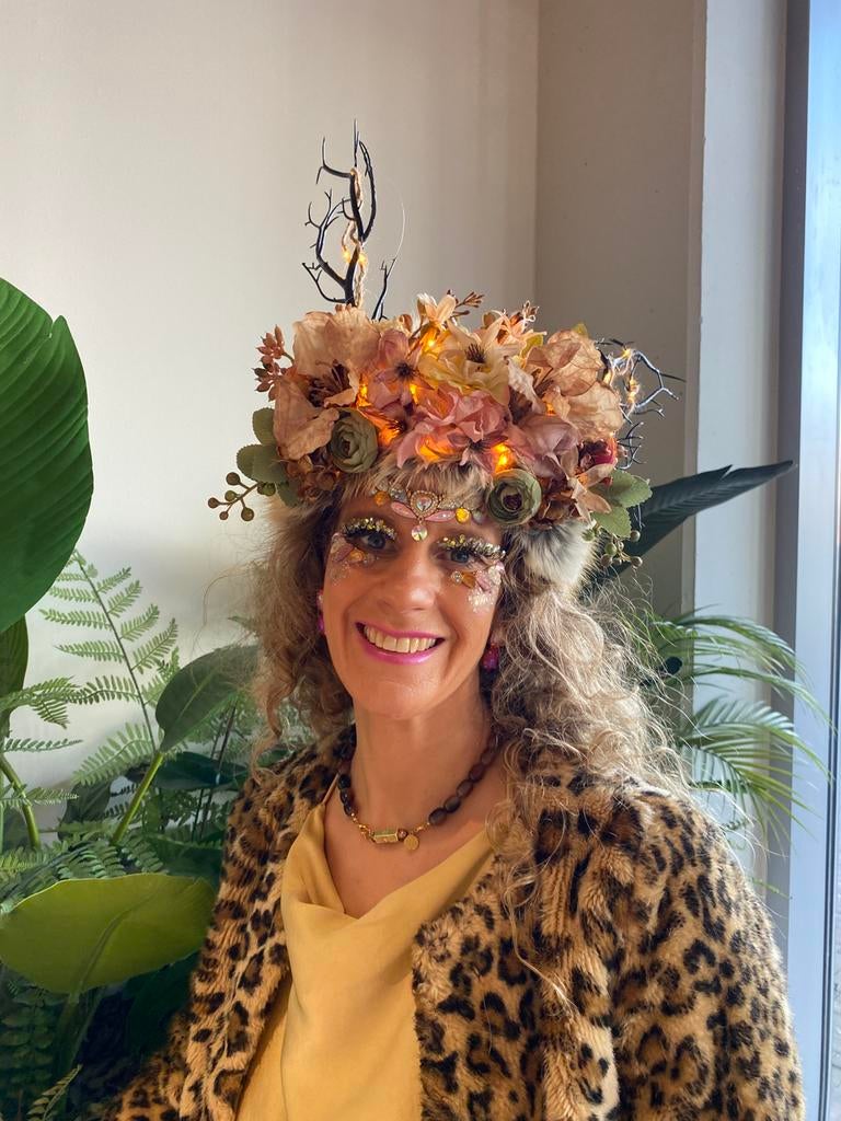 Hertje bloemenband met lampjes, Kleding | Dames, Carnavalskleding en Feestkleding, Ophalen of Verzenden, Nieuw, Carnaval