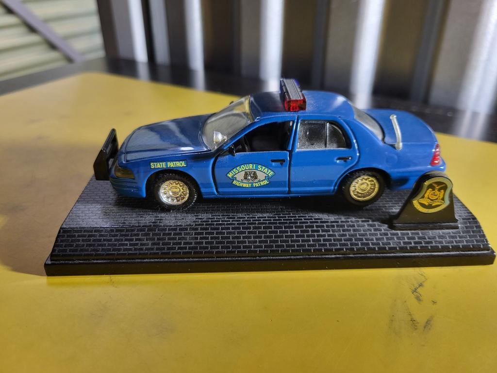USA policecars 1:43, Ophalen of Verzenden, Nieuw, Overige merken