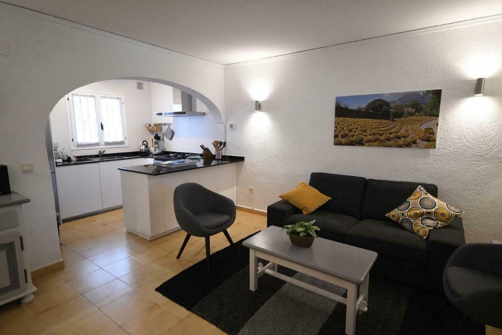Vakantiehuis Moraira Benitachell zwemb zeez Airco wif, Dorp, 2 slaapkamers, Costa Blanca, Open haard