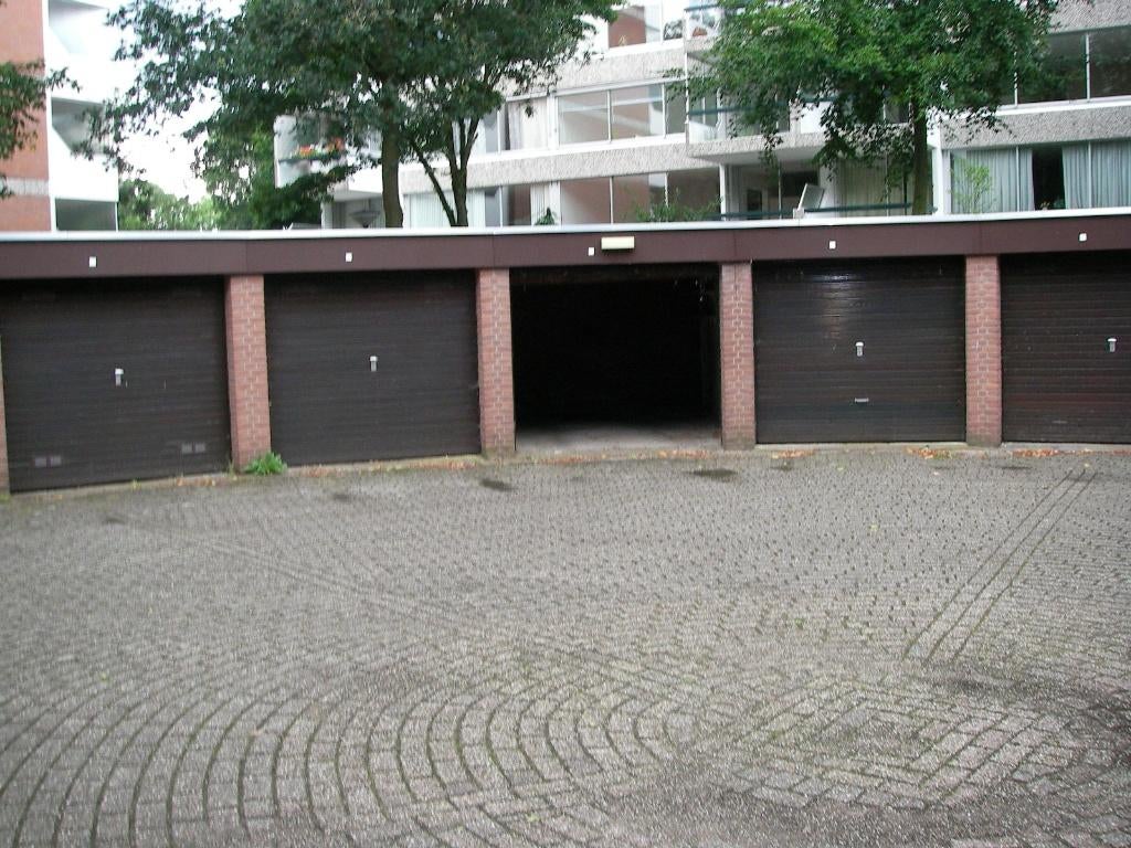 T.K. GARAGEBOX / Opslagruimten in  Amersfoort en Doorwerth, Auto diversen, Autostallingen en Garages