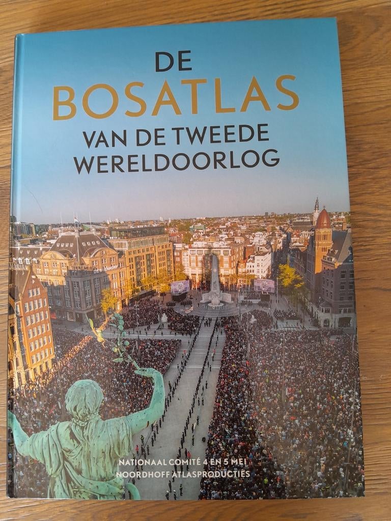 Bosatlas Tweede Wereldoorlog - Geschiedenis in Kaart, Bosatlas, Ophalen of Verzenden, Zo goed als nieuw, 1800 tot 2000