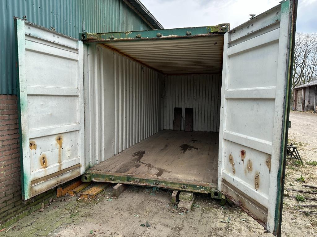 Container huren: afsluitbare zeecontainer 6 meter. Bouw huur, Ophalen