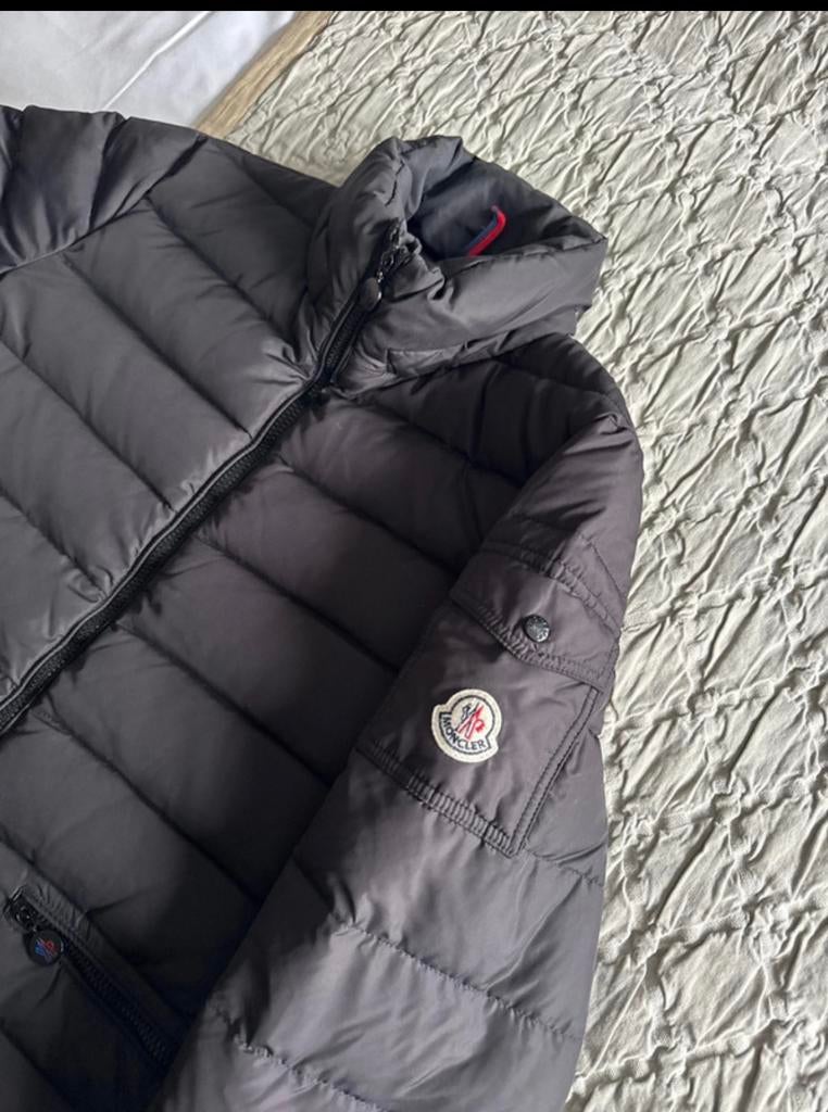 Moncler jas dames maat L zwart, Kleding | Dames, Jassen | Winter, Ophalen of Verzenden, Zo goed als nieuw, Maat 42/44 (L), Zwart