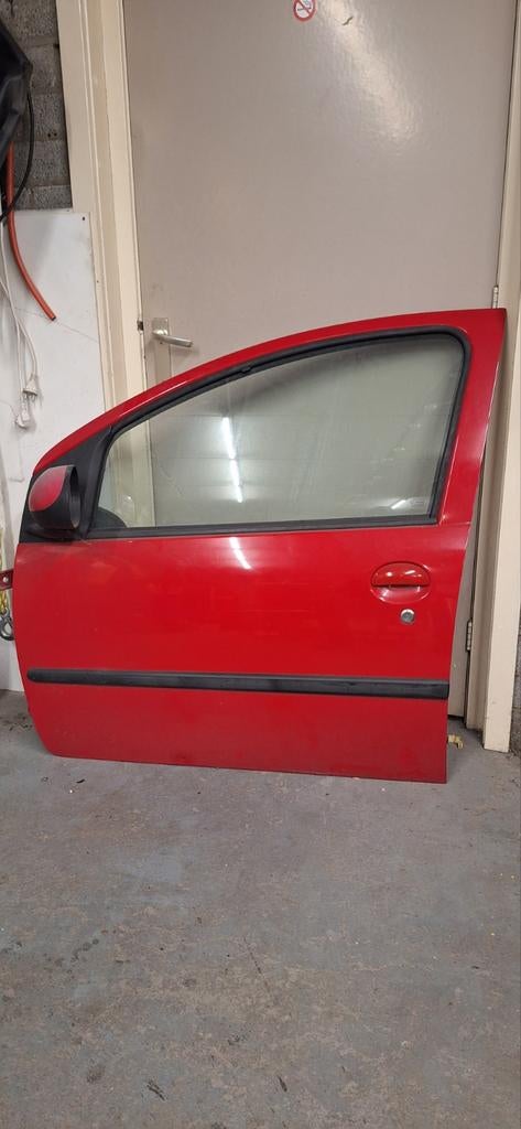 Peugeot 107 linker voorportier met centrale vergrendeling, Auto-onderdelen, Ophalen of Verzenden