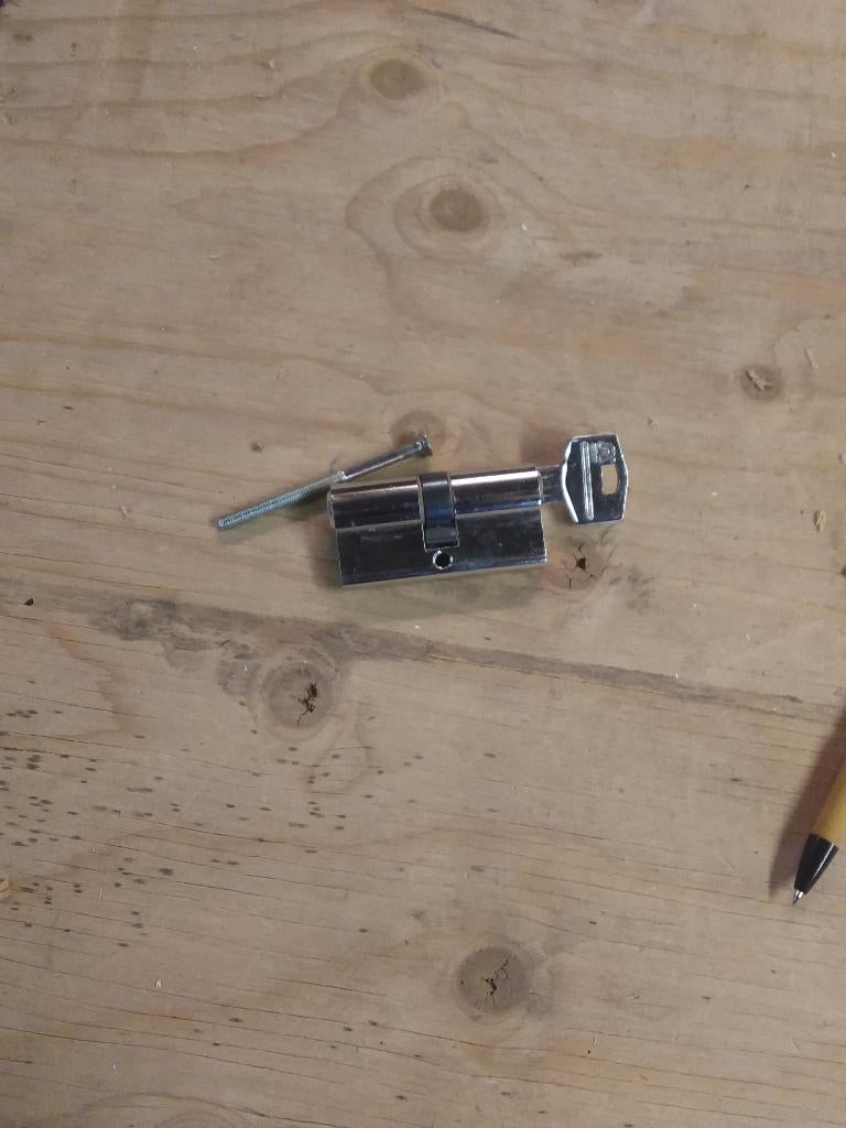 Diverse hang en sluitwerk, nieuw en gebruikt., Ophalen, Nieuw, Overige materialen, Overige typen