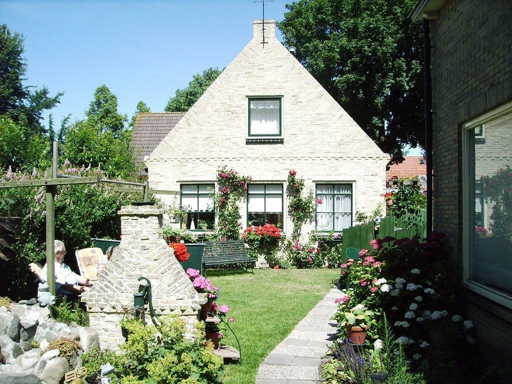 Leuk vakantie huisje op ameland  Lastminute  nu 410 euro, Vakantie, Dorp, Waddeneilanden, Internet, Chalet, Bungalow of Caravan