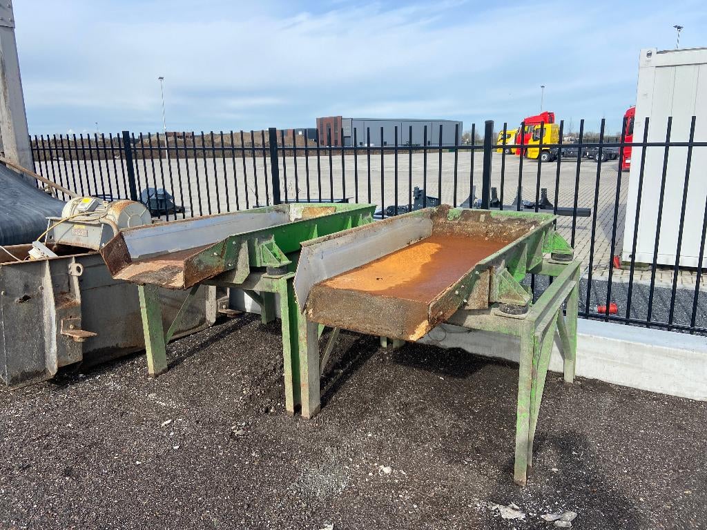 2x Trilgoot AEG, Ophalen