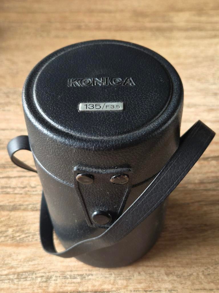 Konica lenskoker 135mm F3.5 - Vintage Accessoire, Audio, Tv en Foto, Fotografie | Fototassen, Ophalen of Verzenden, Gebruikt