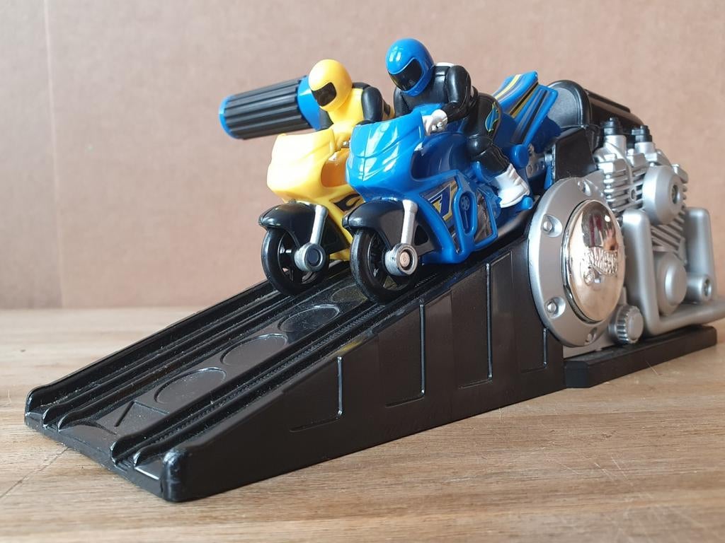 Hot Wheels motor launch set – 2 motoren + launcher, Ophalen of Verzenden, Handmatig, Hot Wheels