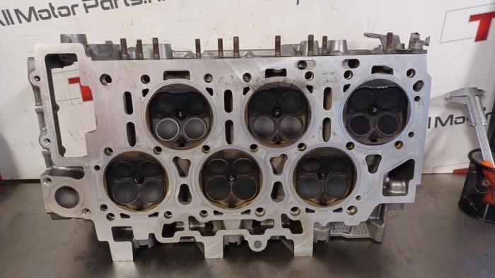Cilinderkop van een Volkswagen Passat, Gebruikt, -, Volkswagen, -