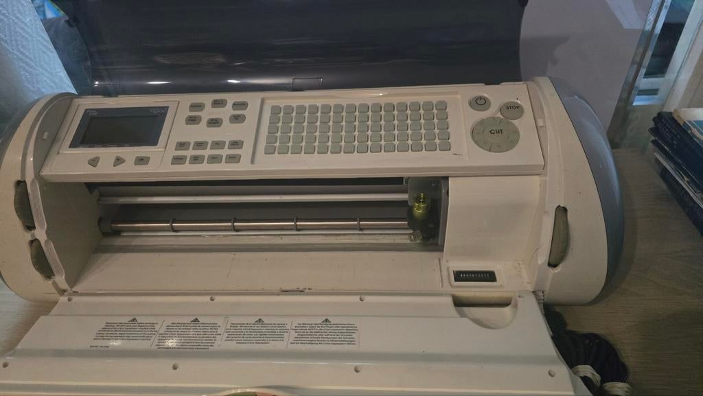 Cricut met 4 cartiges, Ophalen of Verzenden, Gereedschap of Toebehoren