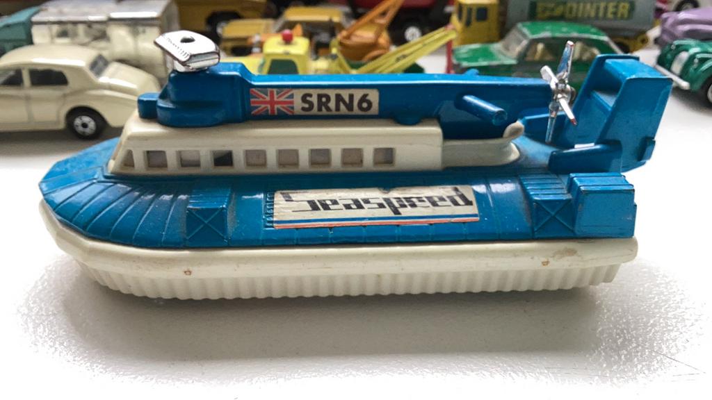 Hovercraft van Matchbox, Hobby en Vrije tijd, Modelauto's | Overige schalen, Ophalen of Verzenden, Gebruikt