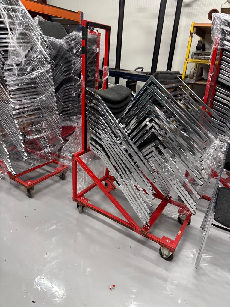 Kantoorstoelen karren stapelbaar stoelen transportkar 4stuks, Ophalen, Gebruikt, Grijs, Vijf, Zes of meer stoelen