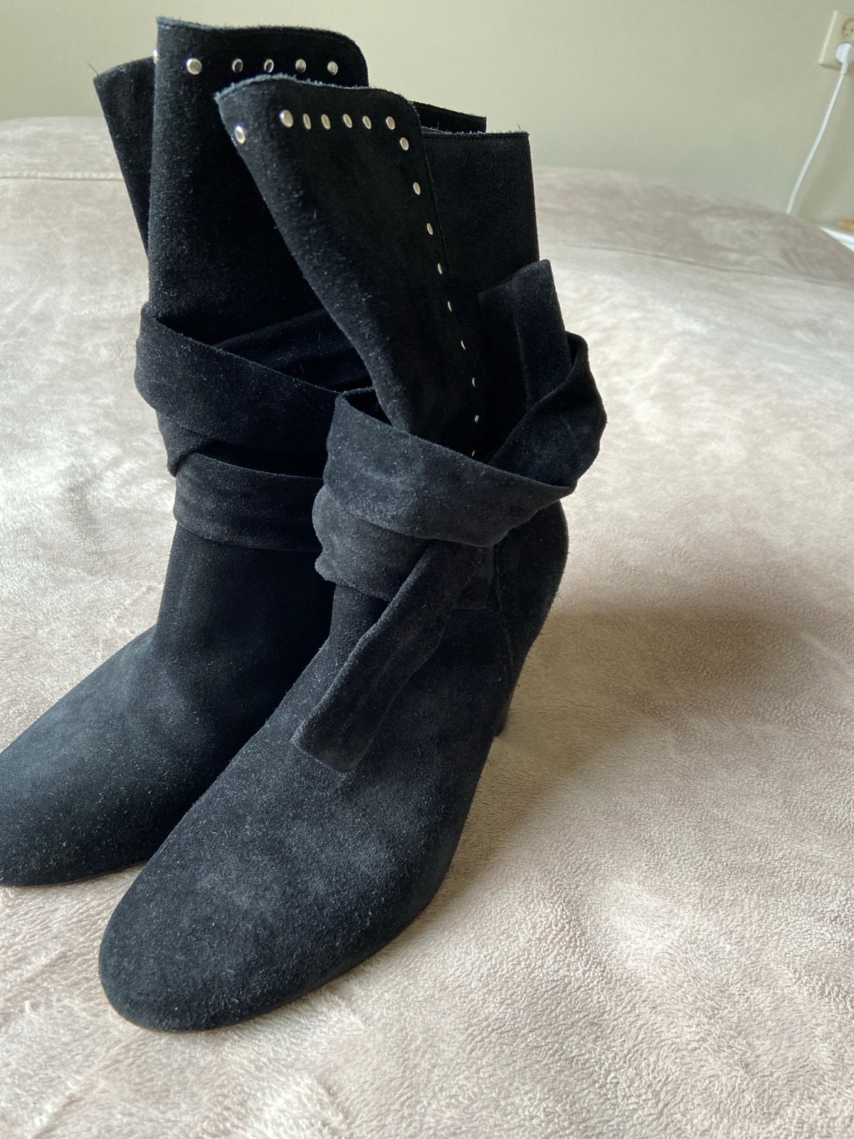 Ba&sh Zwarte Suède Enkellaarzen Maat 40, Kleding | Dames, Ophalen of Verzenden, Gedragen, Zwart, Lage of Enkellaarzen