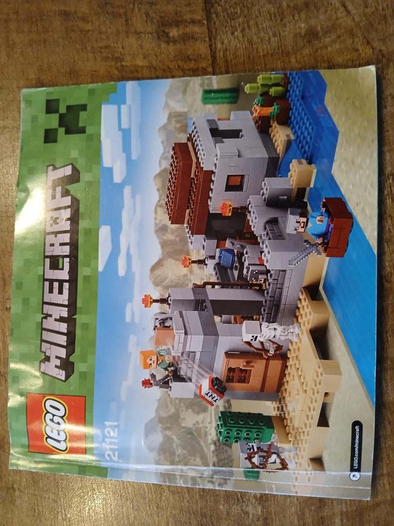 Lego Minecraft 21121 - De Woestijn Voorpost (compleet), Ophalen of Verzenden